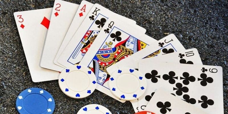 Khái quát chung về game đánh phỏm 8 lá siêu hot