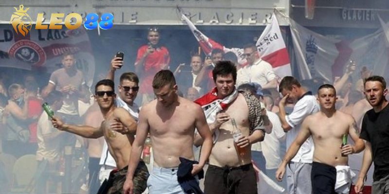 Tìm hiểu chi tiết về hành vi hooligan là gì?